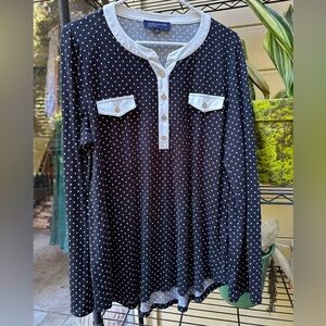 JONES NEW YORK SIGNATURE Women’s XL Black w/White polka dot Long Sleeve Henley